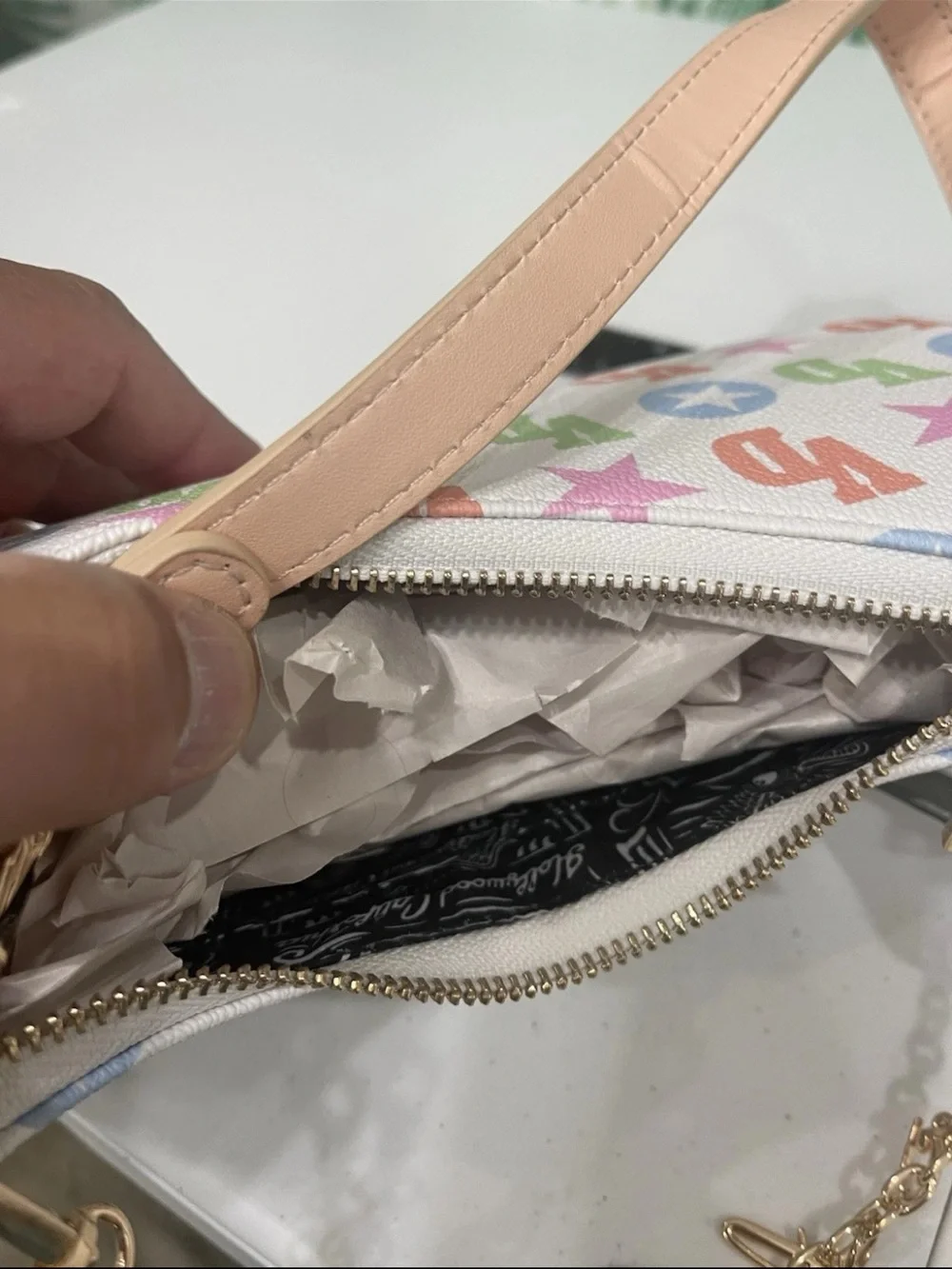Von Dutch compact von